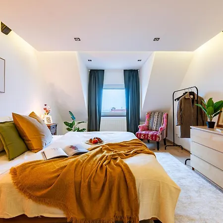Days - Two Bedroom Riverside With Gramophone Апартаменты *