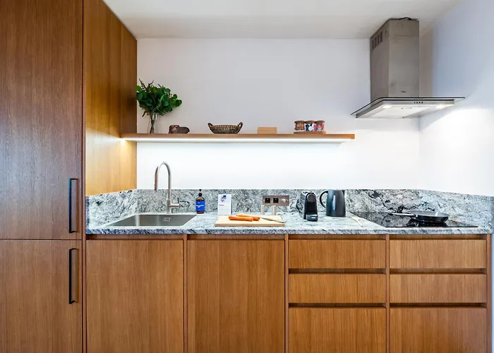 Days - Two Bedroom Riverside With Gramophone Apartament